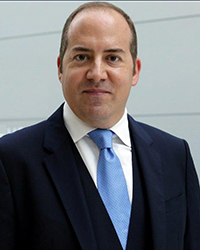 Álvaro Santos Pereira
Director and Acting Chief Economist